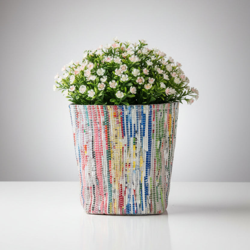 Grow pot small in multi color weave