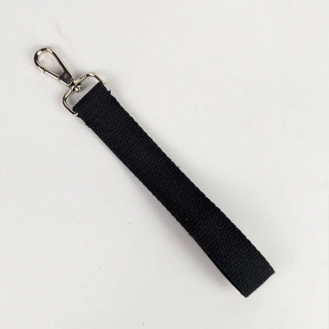 Upcycled Wristlet – Handwoven, Compact & Eco-Friendly
